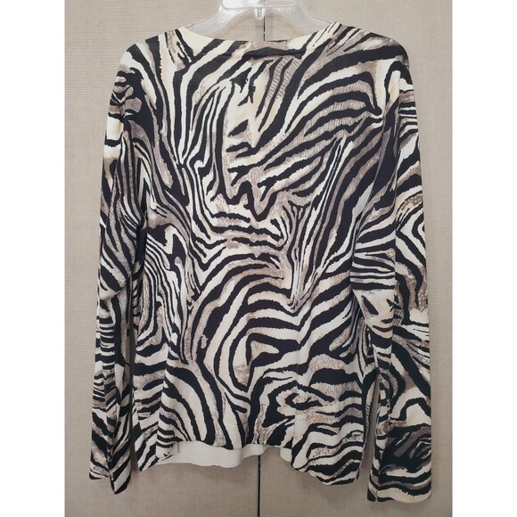 Chico's Silk Blend Animal Print Studded Long Sleeve Button-Up Cardigan Size 2 LG - Picture 6 of 7